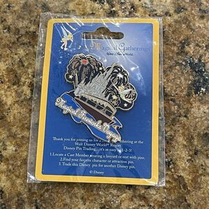 Disney Magical Gatherings Trading Pin Fireworks Voyage Tinkerbell New‎ 2007 NOS